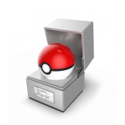 The Wand Company Pokemon: Poké Ball Official Replica σε Κλίμακα 1:1