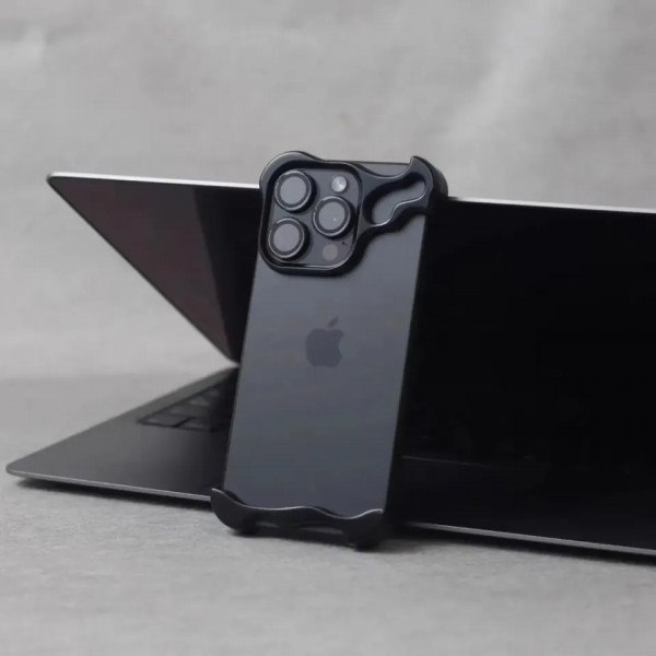 Θήκη Bumper Luxury Alien Titanium Alloy Case και Metal Lens Film Protection για iPhone 16 Pro Max - Black